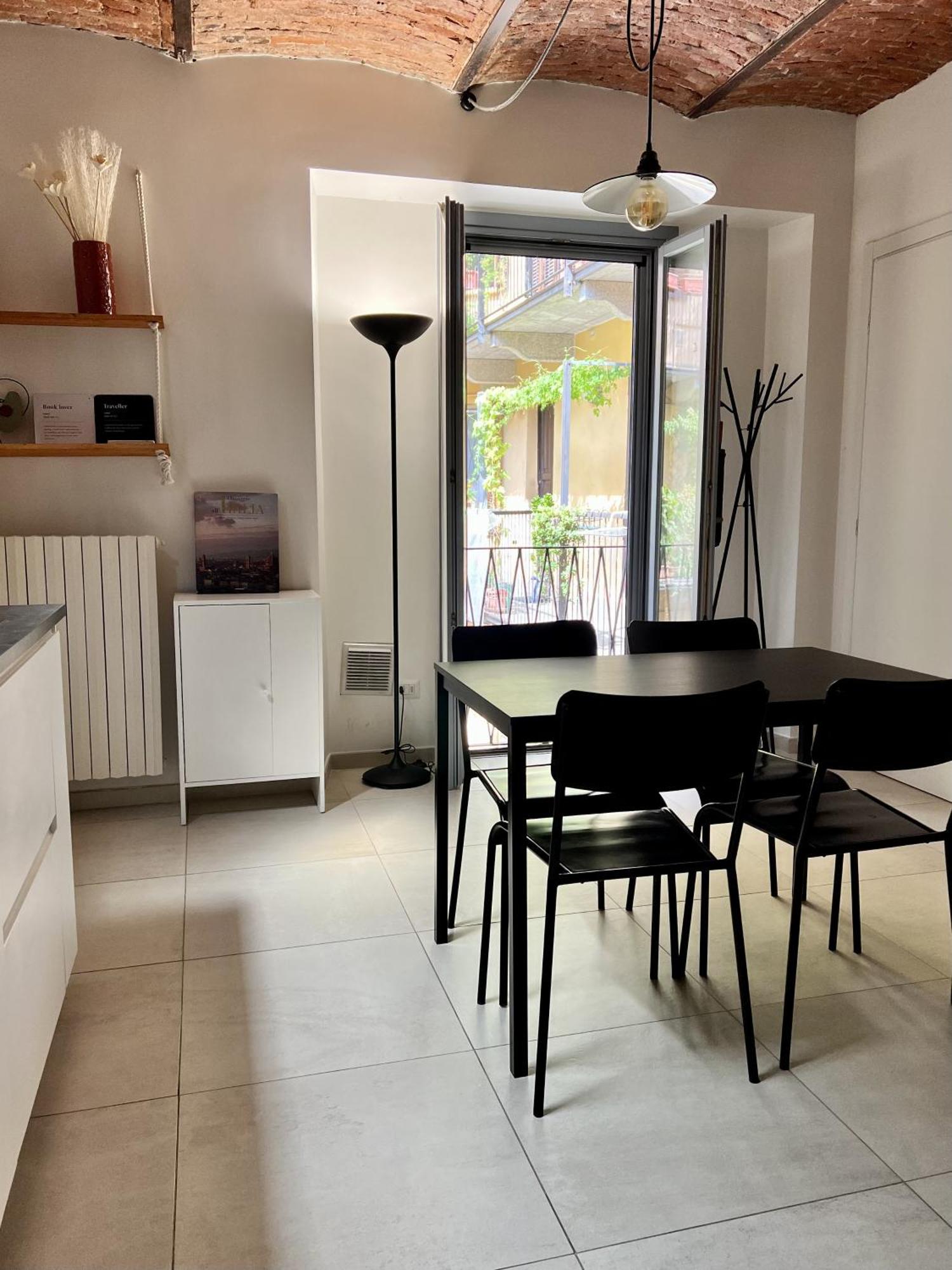 Bilocale Su Corte Milanese Exterior foto